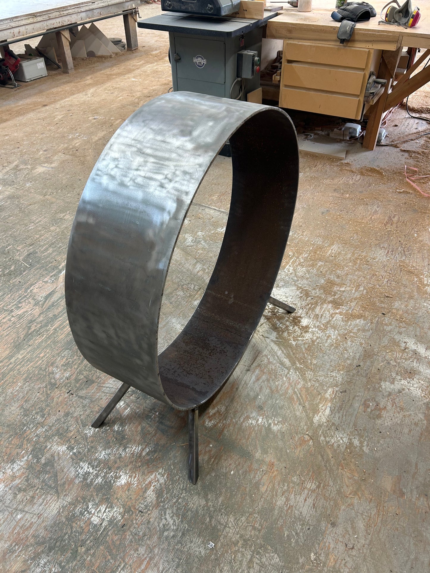 37" Full Round Wood Rack